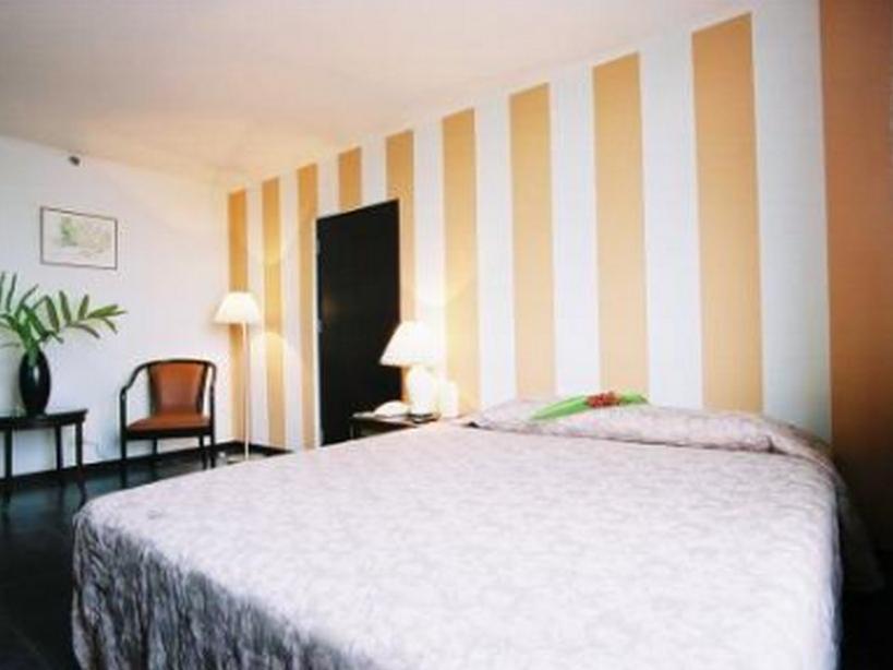Maxx Hotel Бангкок Екстер'єр фото